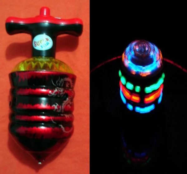 Pião Super Top Son + Pisca Luz