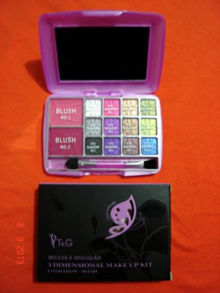 Make UP Kit T&G